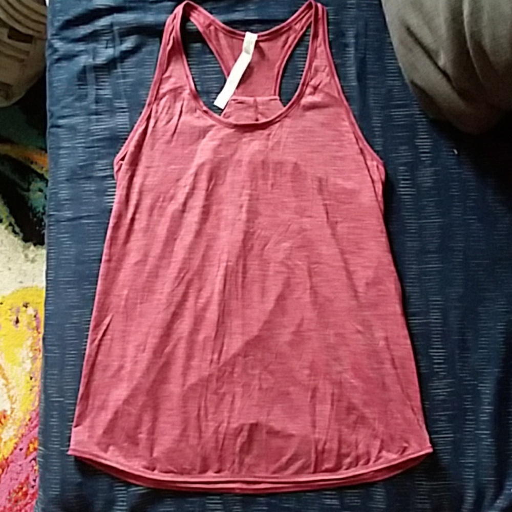 Essential Tank Lululemon